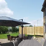 Au Gre Du Vent - 12 Personnes - Calme, Nature Et Confort Tatil Evi La Goutelle