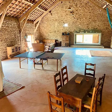 Au Gre Du Vent - 12 Personnes - Calme, Nature Et Confort Holiday home La Goutelle